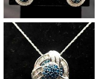 "Holly Jolly Jewels" in Evans, GA. Starts Closing on Sat 12/9 at 8p. Pickup on Mon 12/11 from 11-6p. Please click here to view more photos, descriptions, and current bids:&nbsp;https://ctbids.com/estate-sale/25629