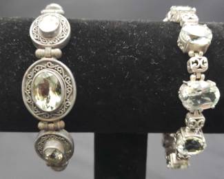 "Holly Jolly Jewels" in Evans, GA. Starts Closing on Sat 12/9 at 8p. Pickup on Mon 12/11 from 11-6p. Please click here to view more photos, descriptions, and current bids:&nbsp;https://ctbids.com/estate-sale/25629