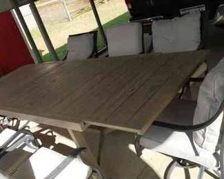 "Williston Wonders " in Williston, SC. Starts Closing on Wed 12/6 at 8p. Pickup: Fri 12/8 from 4-6p. Please click here to view more photos, descriptions, and current bids:&nbsp;https://ctbids.com/estate-sale/25702