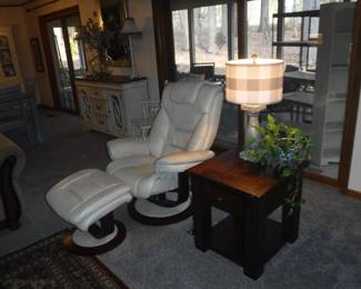 Stress-Less Style Chair and Ottoman - Side Table and Lamp With A Hint Of Floral