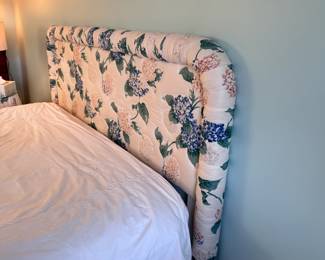 King-size padded headboard, approx. 56"H