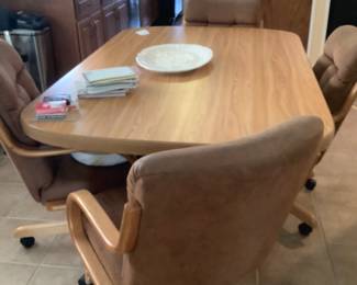 4 chairs on rollers 125