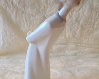 Lladro, kissing boy