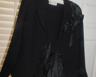 RICKIE FREEMAN FOR TERI JON SUIT