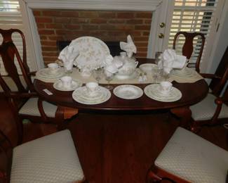 WEDGWOOD BUTTERCUP FINE CHINA