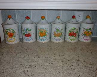 FRANKLIN MINT CANISTER SET