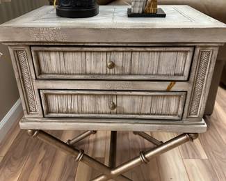 End table