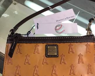This is an amazing little purse from the Major Baseball League - Athletics