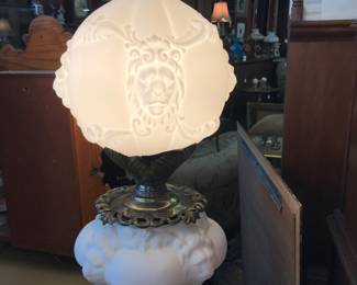 Beautiful Lion Opaque White Gone with the Wind Lamp.  One chip/hole on lower globe....as found