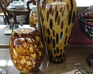 Love these Amber vases...not Murano....wish they were