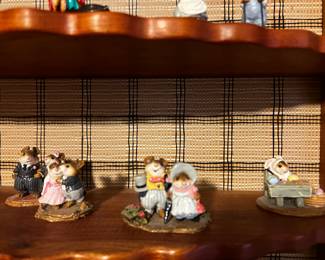 They even go on dates!