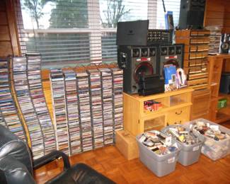 1000's of CDs