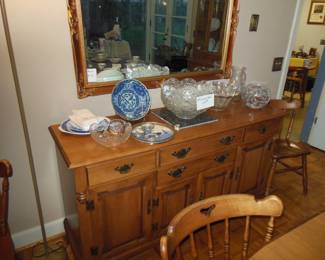 buffet , punch bowl nice glassware
