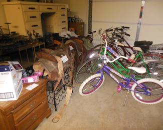 Bicycles,vintage saddles, bikes 3 Schwinn 