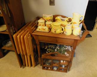 tea table, collection pitchers