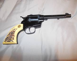 Hi Standard LONGH0RN 22cal