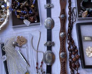 Concha concho belts - Chinese wood necklaces