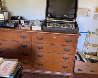 3 typewriters - dressers