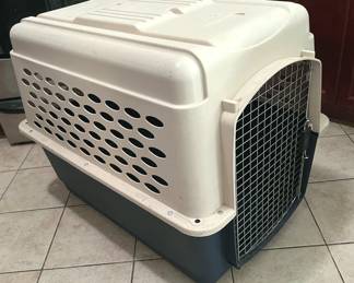 VERY LARGE DOG CAGE