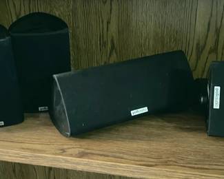 POLK AUDIO SURROUND SOUND SYSTEM
