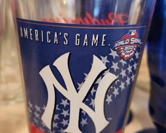 NY Yankees Drinking Glass