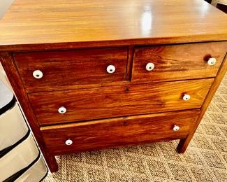 Antique 4 drawer chest