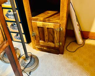 Small antique style oak lamp table