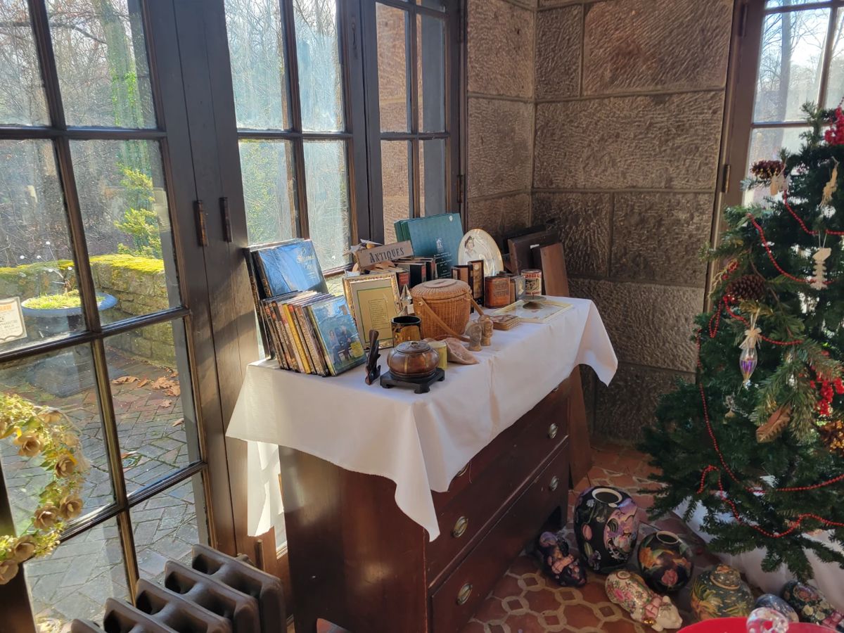 Estate Sale with Antiques in Saddle River, NJ starts on 12/8/2023