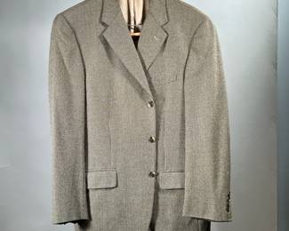 JOSEPH ABBOUD MEN'S JACKET | Silk and wool fine houndstooth jacket. -  l. 32 x w. 18.5 in (shoulder to shoulder / hem)

