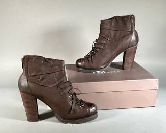 (NEW) APEPAZZA DARK BROWN LEATHER BOOTS | Dark brown heeled Strasburgo boots. Size 9. 

