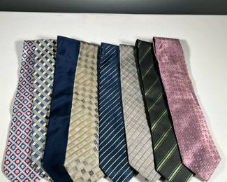 (8PC) ERMENEGILDO ZEGNA TIES | Including seven various Zegna ties plus one Valentino. 