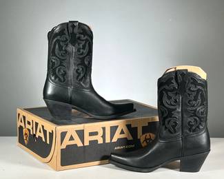 [NWT] ARIAT BLACK BOOTS | Women's "Shada" black leather cowgirl/cowboy boots, size 8.5 B Medium. 

