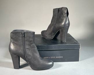 (NEW) STEVE MADDEN BLACK LEATHER BOOTS | “Trudy” black leather heeled boots. Size 9.

