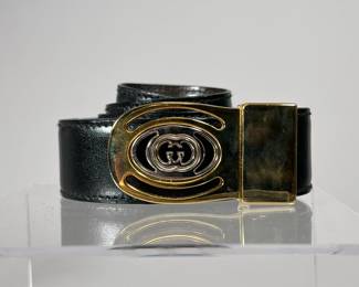 GUCCI BELT | Black leather Gucci Italy belt with gold metal buckle. -  l. 45 x w. 1.25 in

