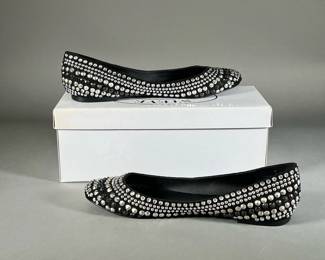 (NEW) STEVE MADDEN STUDDED FLATS | Kuddos Black/Solver studded flats. Size 9.

