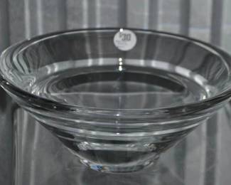 Clean and Contemporary Multi Purpose Bowl by Kosta Boda 10"W x 4"H, ($30) 
