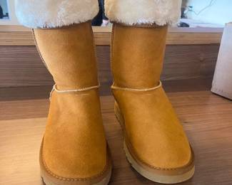 Brand New Authentic Deluxe Classic Tall UGG Boots Size 9, $120 