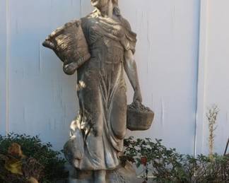 Garden statuary 