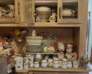 Desert Rose Franciscan hundreds of pieces