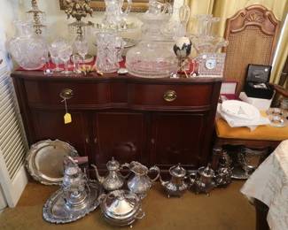 Hickory vintage buffet 