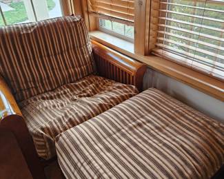 Fold out futon chair