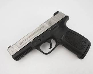 Make: Smith & Wesson
Model: SD9VE
Caliber: 9mm
Action: Semi
Barrel: 4
Bore: Shiny
Serial # FDE0623
Condition: Excellent
The Smith & Wesson SD9 VE 9mm Full-Sized 16-Round Pistol weighs a lightweight 22.7 oz. and features a polymer frame with a stainless-steel slide and barrel. The semi automatic double-action pistol has a Picatinny rail and comes with one 16-round mag