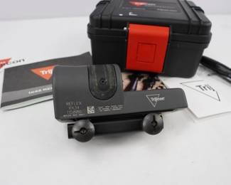 Make: Trijicon
Model: Reflex rx34
Serial # 115886
Red dot with case