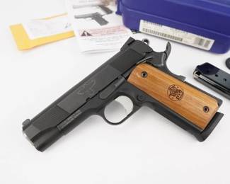 Make: Smith & Wesson
Model: SW1911PD
Caliber: 45 Auto
Action: Semi
Barrel: 5
Bore: Shiny
Serial # UCK1744
Condition: Excellent
1911, 2 mags, 
