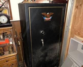 Gun safe 