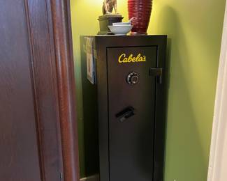 Cabela’s gun safe