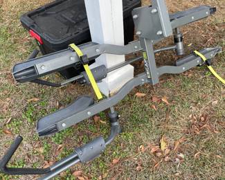 Escape double bike hitch carrier