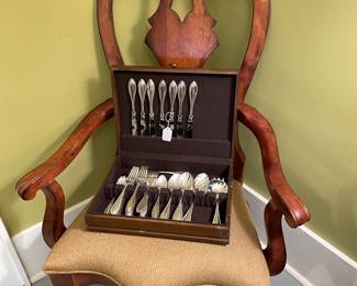 Set of International Silverplate flatware