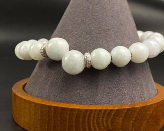 Vintage jade bangle/bracelet