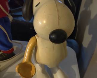 Snoopy toy